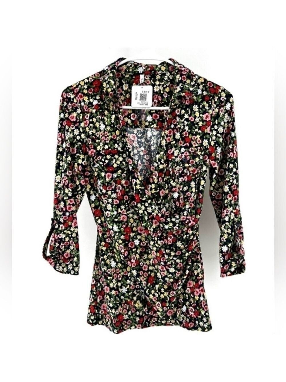 D.N.A. Couture Wrap Style Floral Print Top Small - New With Tags